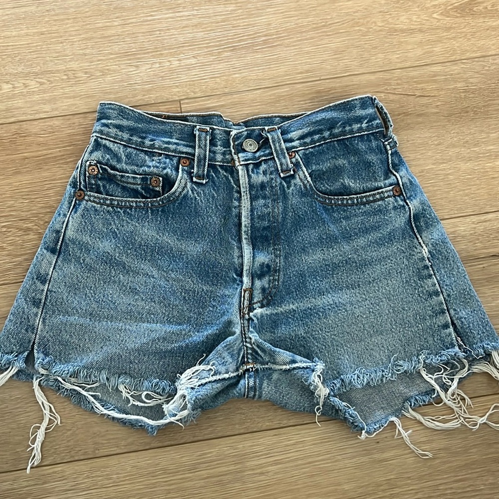 Vintage 501 Levi shorts